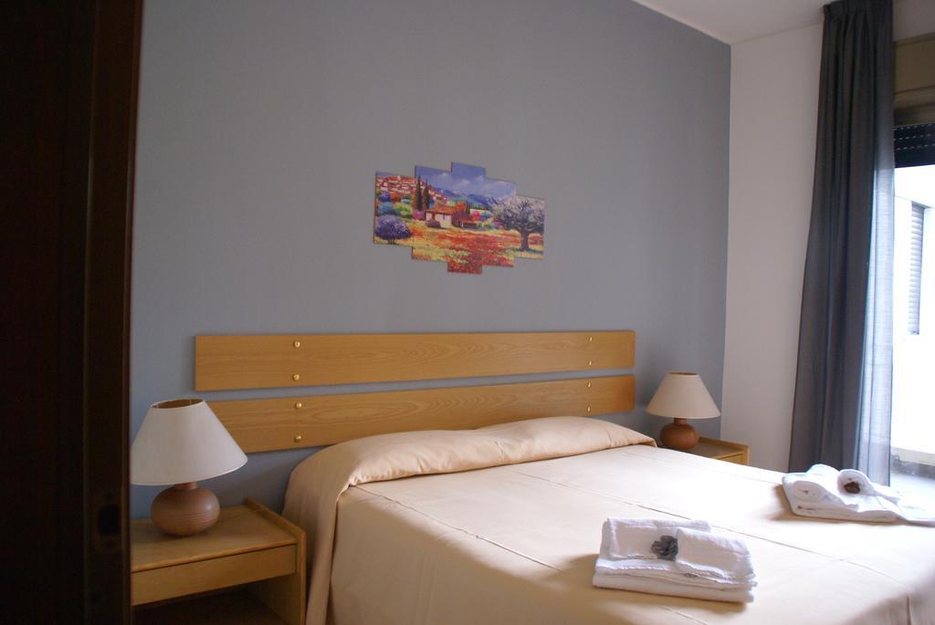 Hotel Rasula Alta Гравина-ди-Катания Экстерьер фото